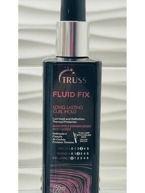 Truss Professional Anti‑Frizz Spray 8.4fl oz Original Hold Thickening Volumizing